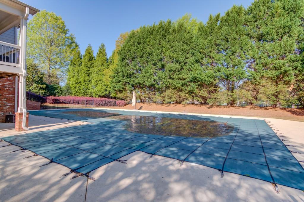 Cumming, Georgia, 30040, United States, 6 Bedrooms Bedrooms, ,7 BathroomsBathrooms,Residential,Active,1898221