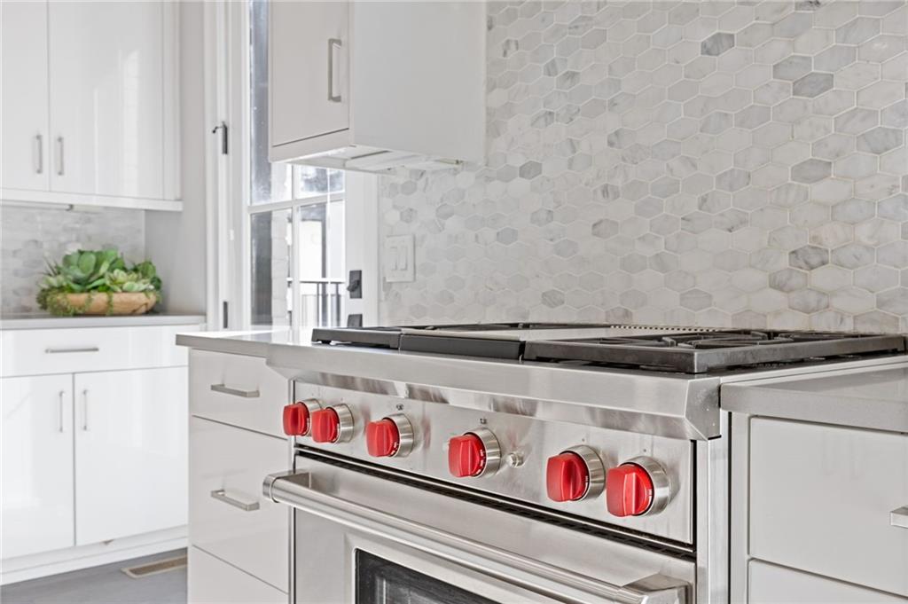 Atlanta, Georgia, 30308, United States, 3 Bedrooms Bedrooms, ,4 BathroomsBathrooms,Residential,Active,1969688