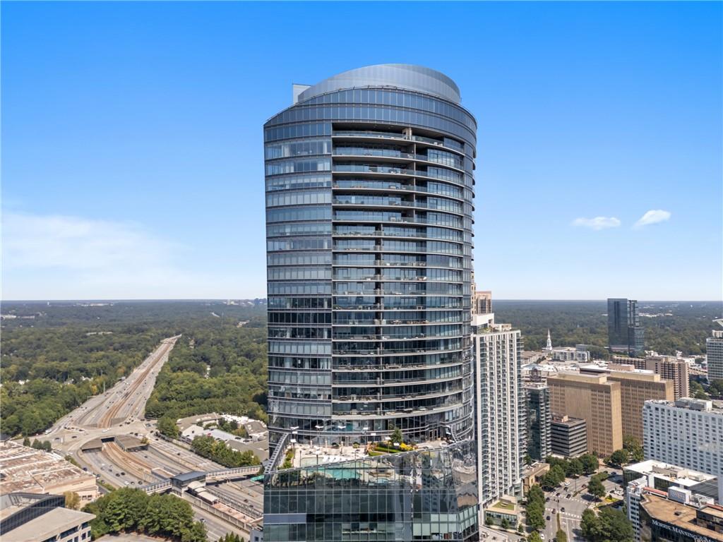 Atlanta, Georgia, 30326, United States, 2 Bedrooms Bedrooms, ,3 BathroomsBathrooms,Residential,Active,2014154