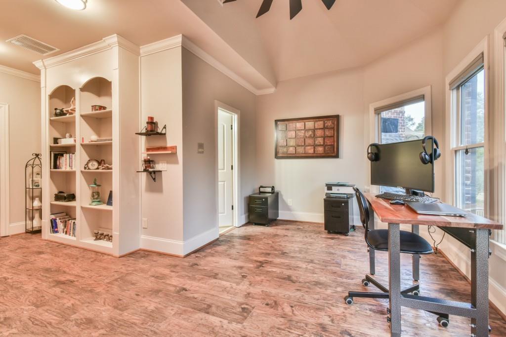 Hoschton, Georgia, 30548, United States, 5 Bedrooms Bedrooms, ,6 BathroomsBathrooms,Residential,Active,2011432