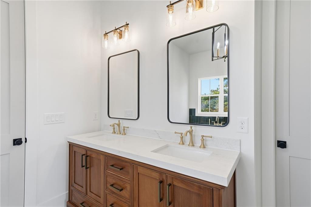 Canton, Georgia, 30115, United States, 5 Bedrooms Bedrooms, ,4 BathroomsBathrooms,Residential,Active,2001340