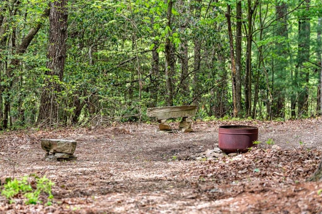 Ellijay, Georgia, 30536, United States, 4 Bedrooms Bedrooms, ,4 BathroomsBathrooms,Residential,Active,1810365