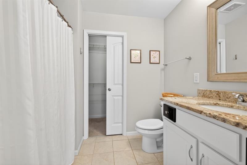 Flowery Branch, Georgia, 30542, United States, 6 Bedrooms Bedrooms, ,6 BathroomsBathrooms,Residential,Active,2007080