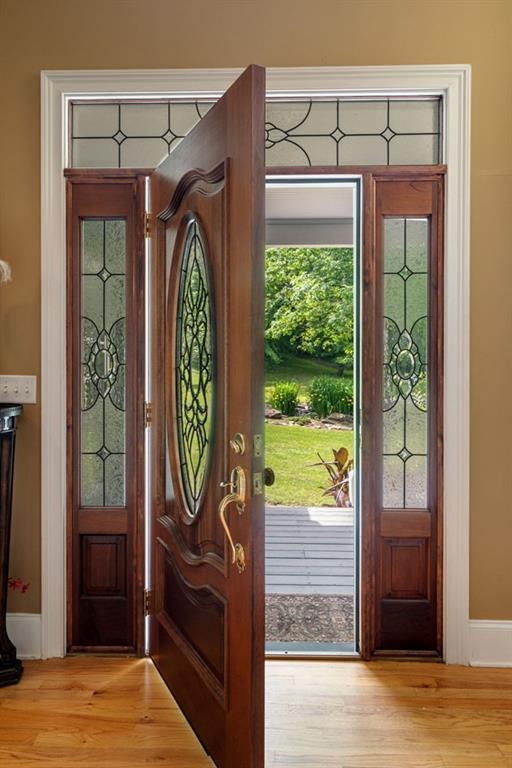 Ellijay, Georgia, 30536, United States, 3 Bedrooms Bedrooms, ,3 BathroomsBathrooms,Residential,Active,1953416