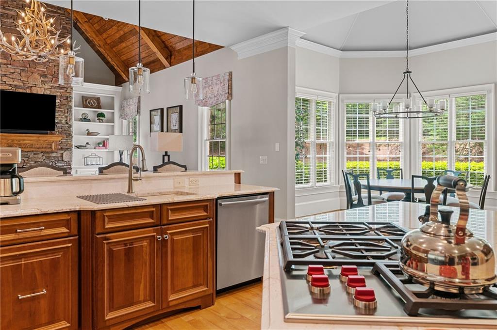 Canton, Georgia, 30115, United States, 6 Bedrooms Bedrooms, ,7 BathroomsBathrooms,Residential,Active,1831788