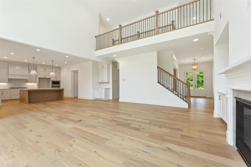 Gainesville, Georgia, 30506, United States, 4 Bedrooms Bedrooms, ,4 BathroomsBathrooms,Residential,Active,1993930