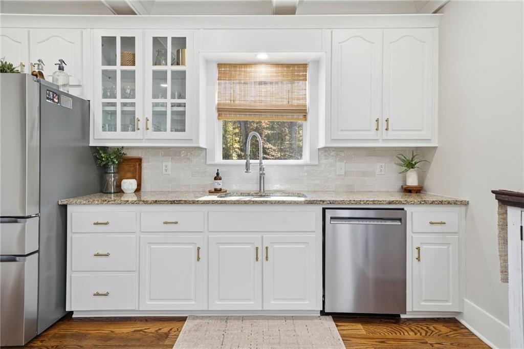 Canton, Georgia, 30114, United States, 4 Bedrooms Bedrooms, ,3 BathroomsBathrooms,Residential,Active,1990652