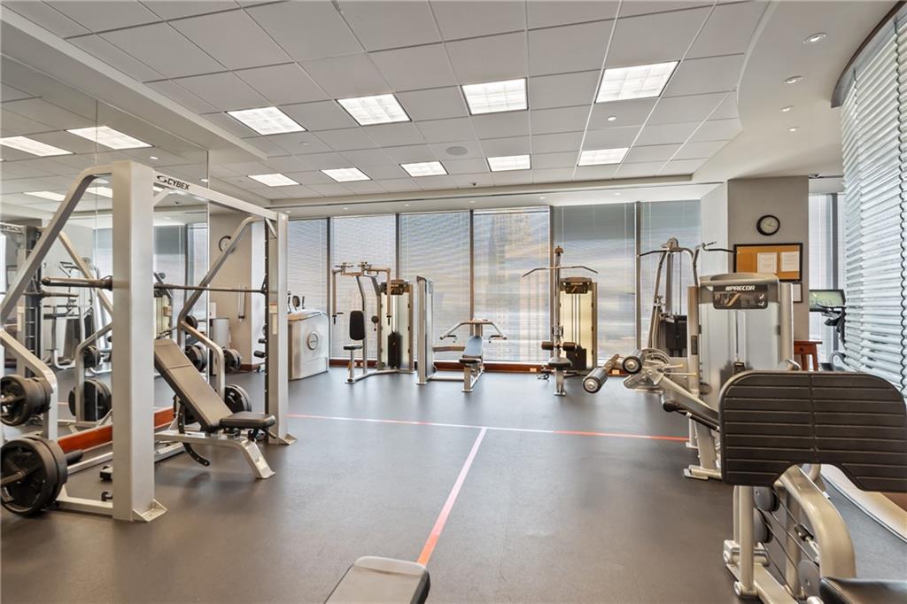 Atlanta, Georgia, 30326, United States, 2 Bedrooms Bedrooms, ,3 BathroomsBathrooms,Residential,Active,2014154