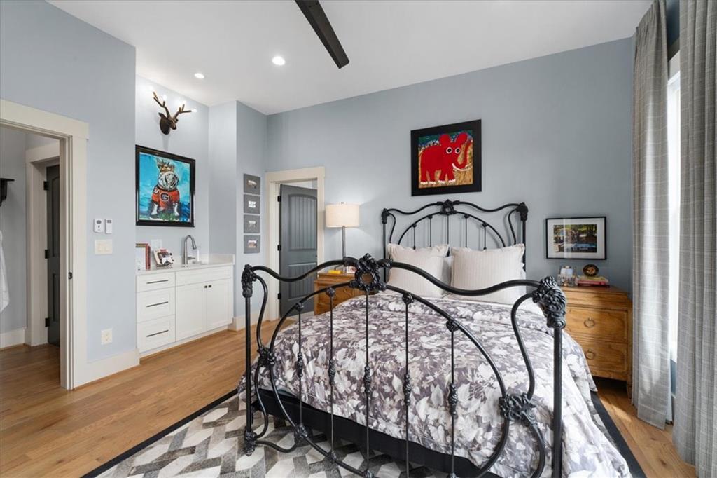 Ellijay, Georgia, 30540, United States, 5 Bedrooms Bedrooms, ,7 BathroomsBathrooms,Residential,Active,1954429