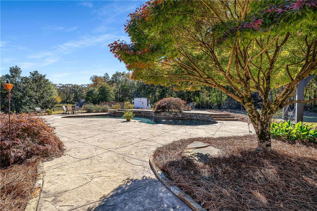 Dacula, Georgia, 30019, United States, 5 Bedrooms Bedrooms, ,5 BathroomsBathrooms,Residential,Active,1990618