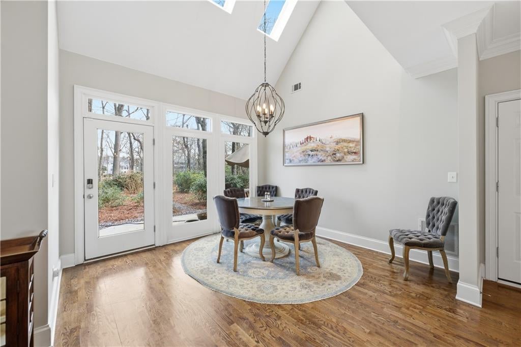 Johns Creek, Georgia, 30097, United States, 4 Bedrooms Bedrooms, ,5 BathroomsBathrooms,Residential,Active,2007308