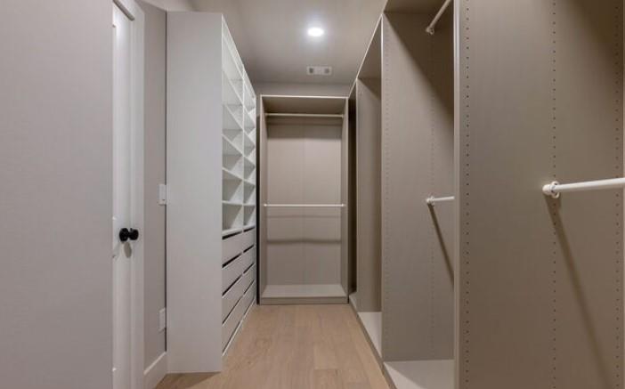 Cumming, Georgia, 30041, United States, 4 Bedrooms Bedrooms, ,5 BathroomsBathrooms,Residential,Active,1945845