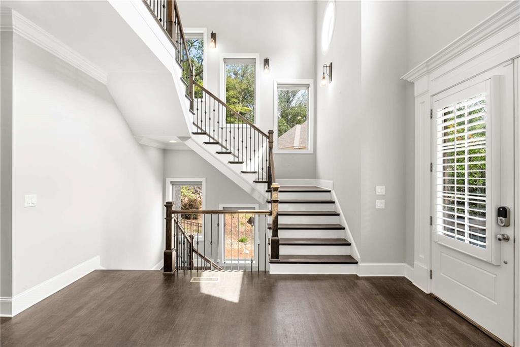 Flowery Branch, Georgia, 30542, United States, 5 Bedrooms Bedrooms, ,7 BathroomsBathrooms,Residential,Active,1936617