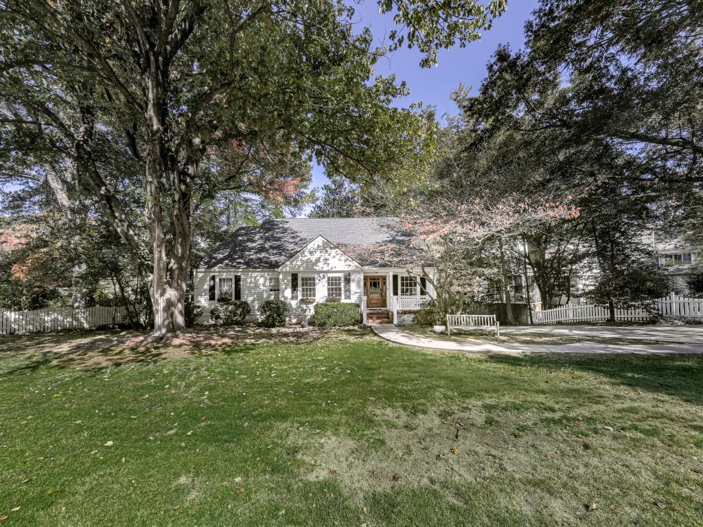 Atlanta, Georgia, 30305, United States, 5 Bedrooms Bedrooms, ,6 BathroomsBathrooms,Residential,Active,1988481