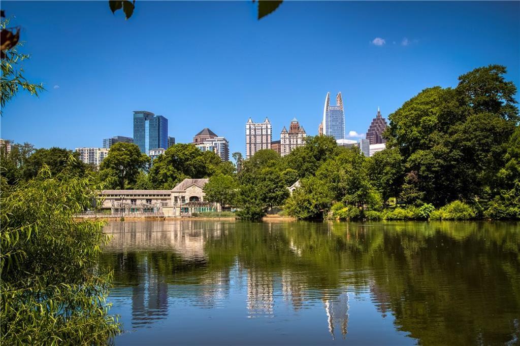 Atlanta, Georgia, 30309, United States, 3 Bedrooms Bedrooms, ,4 BathroomsBathrooms,Residential,Active,1997555