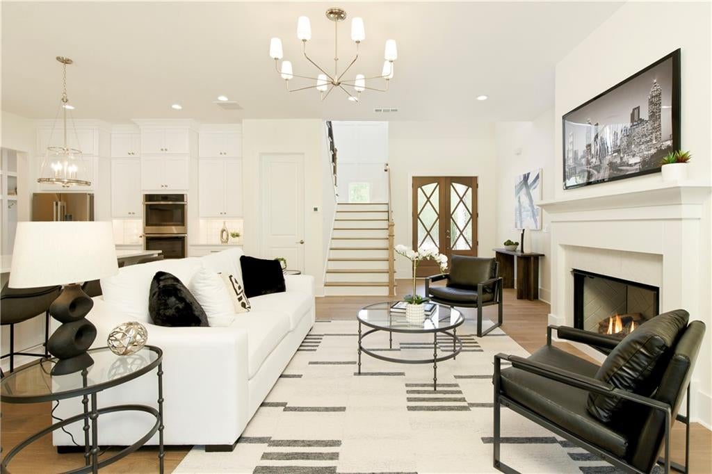Cumming, Georgia, 30028, United States, 5 Bedrooms Bedrooms, ,5 BathroomsBathrooms,Residential,Active,1764916