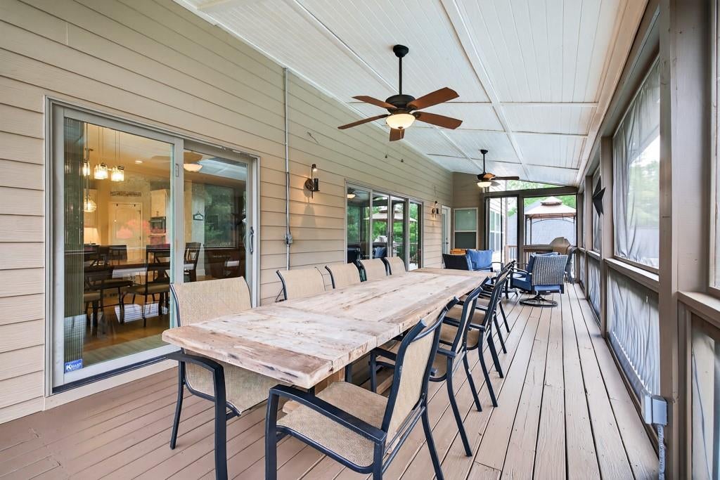 Flowery Branch, Georgia, 30542, United States, 6 Bedrooms Bedrooms, ,6 BathroomsBathrooms,Residential,Active,1897984