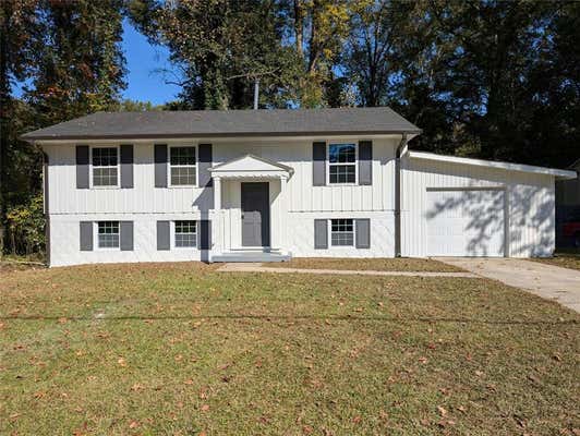 6162 CRESTVIEW LN, FOREST PARK, GA 30297 - Image 1