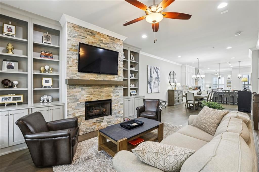 Alpharetta, Georgia, 30009, United States, 3 Bedrooms Bedrooms, ,4 BathroomsBathrooms,Residential,Active,1914799