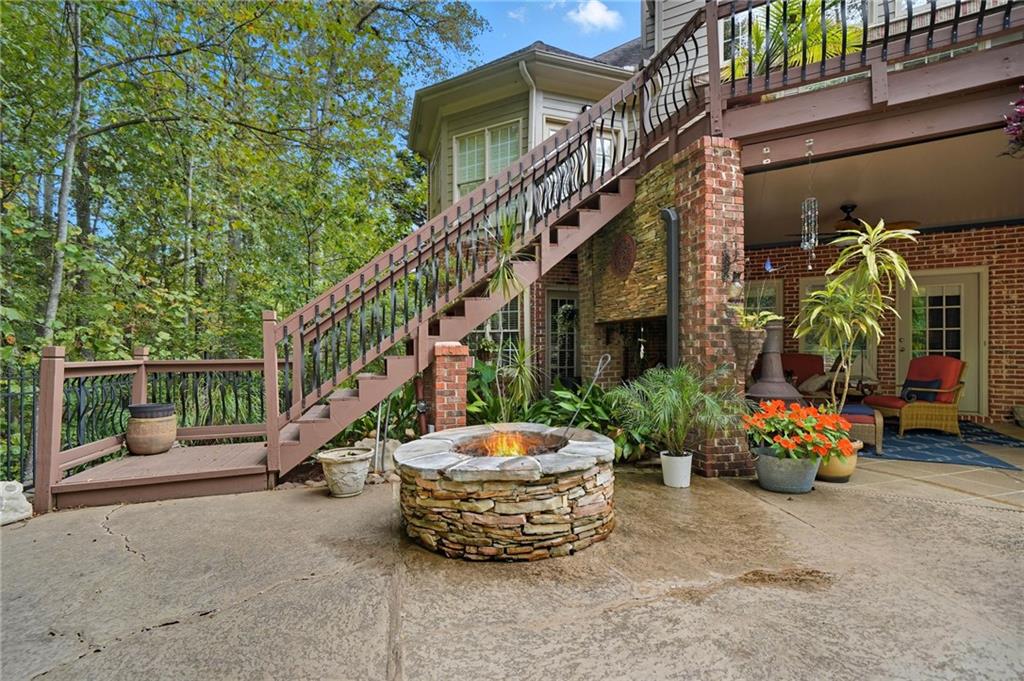 Canton, Georgia, 30114, United States, 6 Bedrooms Bedrooms, ,5 BathroomsBathrooms,Residential,Active,1972202