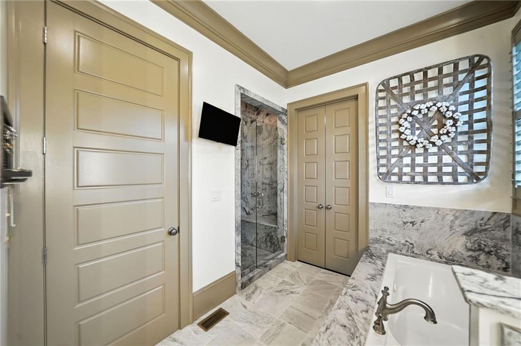 Ball Ground, Georgia, 30107, United States, 5 Bedrooms Bedrooms, ,6 BathroomsBathrooms,Residential,Active,1961964