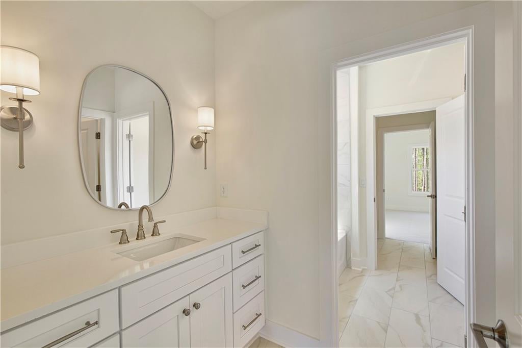 Cumming, Georgia, 30028, United States, 5 Bedrooms Bedrooms, ,5 BathroomsBathrooms,Residential,Active,1764916