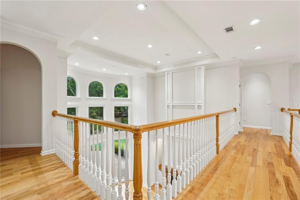 Marietta, Georgia, 30062, United States, 6 Bedrooms Bedrooms, ,6 BathroomsBathrooms,Residential,Active,1965815