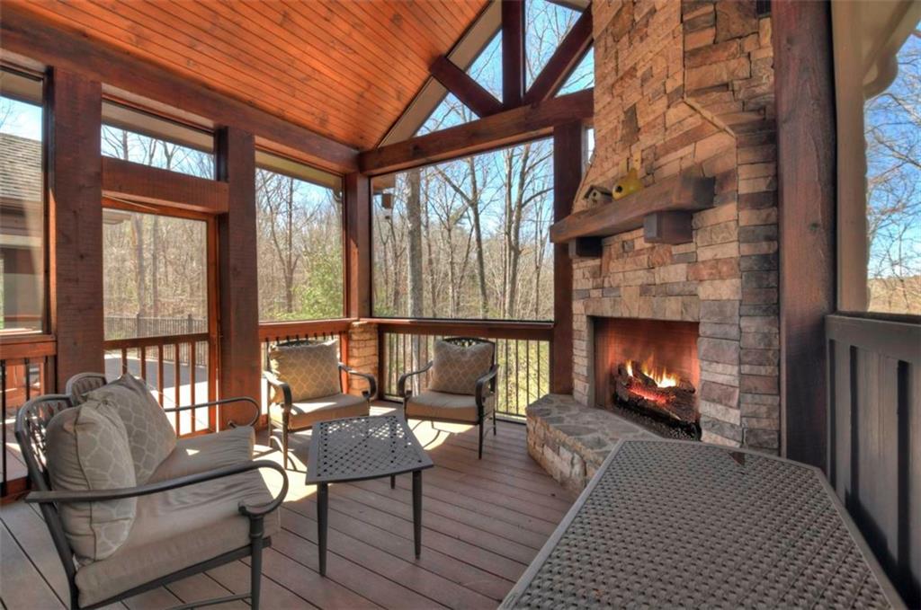 Ellijay, Georgia, 30536, United States, 5 Bedrooms Bedrooms, ,6 BathroomsBathrooms,Residential,Active,1954428