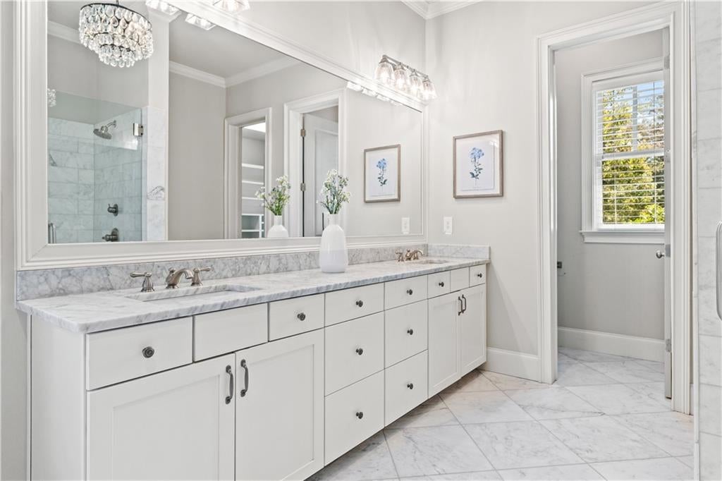 Milton, Georgia, 30004, United States, 5 Bedrooms Bedrooms, ,7 BathroomsBathrooms,Residential,Active,2011188