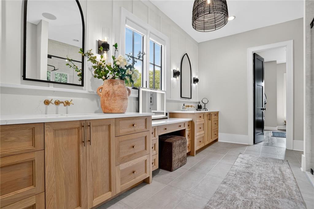 Canton, Georgia, 30115, United States, 4 Bedrooms Bedrooms, ,5 BathroomsBathrooms,Residential,Active,1997565