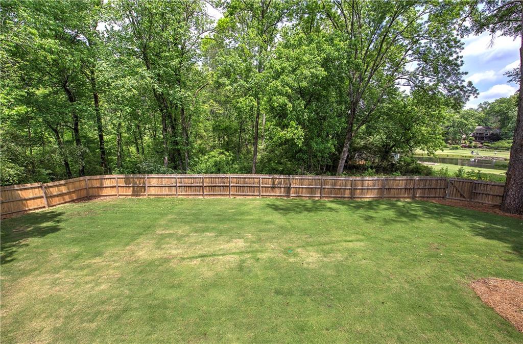Marietta, Georgia, 30068, United States, 6 Bedrooms Bedrooms, ,5 BathroomsBathrooms,Residential,Active,2044569