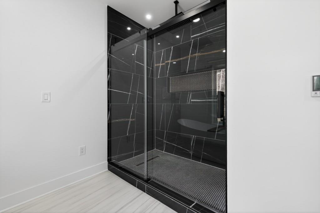 Norcross, Georgia, 30071, United States, 6 Bedrooms Bedrooms, ,5 BathroomsBathrooms,Residential,Active,2009827