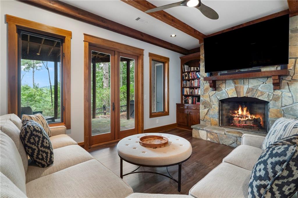 Big Canoe, Georgia, 30143, United States, 5 Bedrooms Bedrooms, ,5 BathroomsBathrooms,Residential,Active,1997553