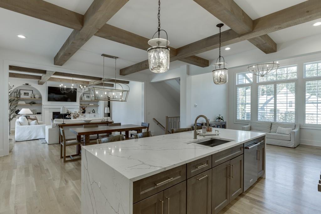 Flowery Branch, Georgia, 30542, United States, 4 Bedrooms Bedrooms, ,6 BathroomsBathrooms,Residential,Active,1999935