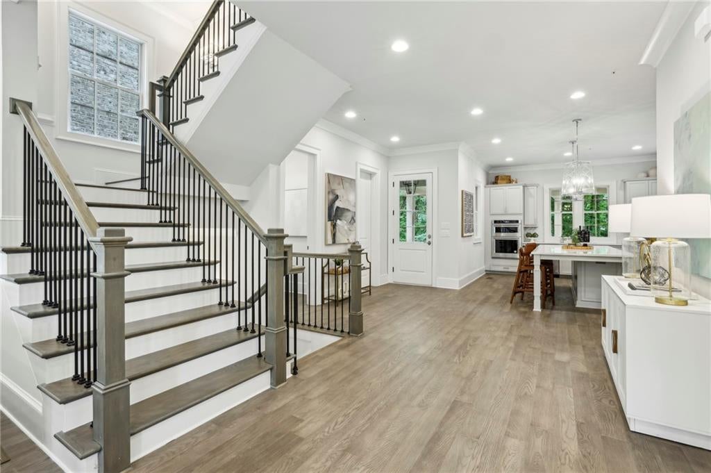 Alpharetta, Georgia, 30009, United States, 3 Bedrooms Bedrooms, ,4 BathroomsBathrooms,Residential,Active,1849562