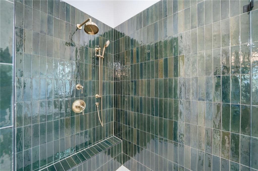 Canton, Georgia, 30115, United States, 5 Bedrooms Bedrooms, ,4 BathroomsBathrooms,Residential,Active,2001340