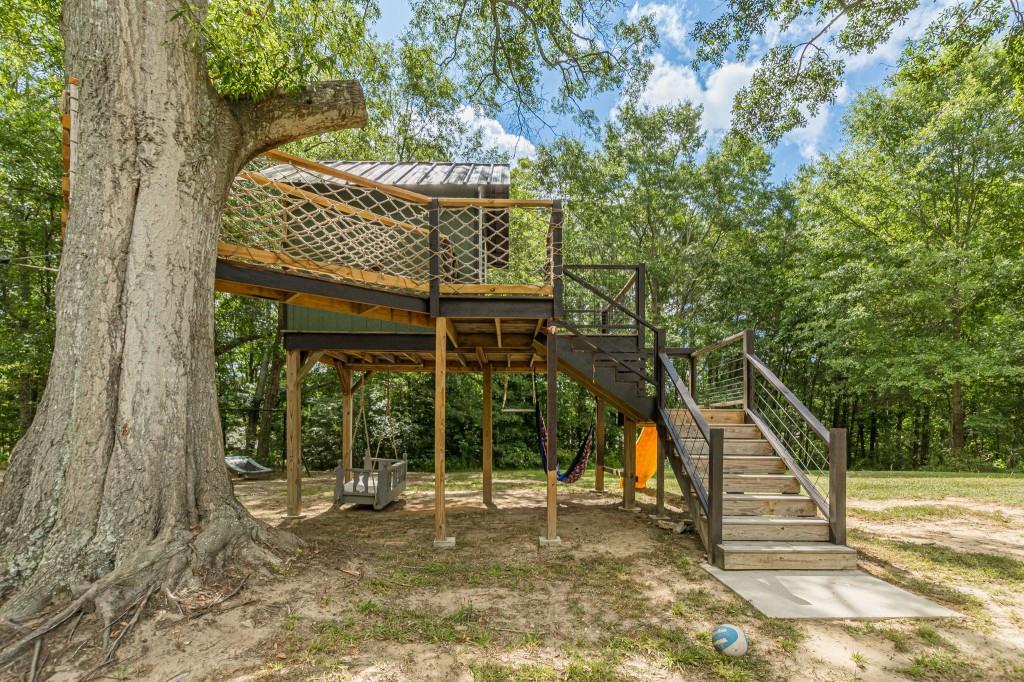 Douglasville, Georgia, 30134, United States, 4 Bedrooms Bedrooms, ,3 BathroomsBathrooms,Residential,Active,1888966