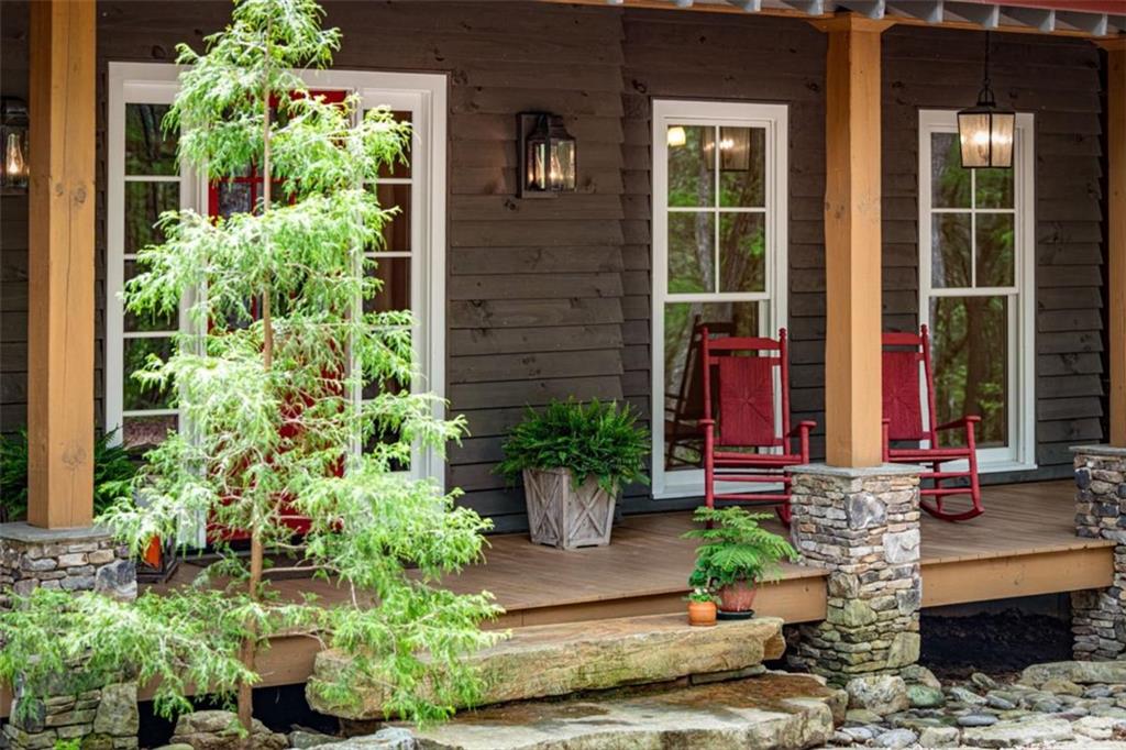 Ellijay, Georgia, 30536, United States, 4 Bedrooms Bedrooms, ,4 BathroomsBathrooms,Residential,Active,1810365