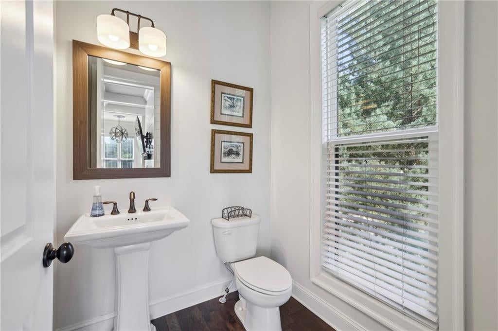 Alpharetta, Georgia, 30009, United States, 3 Bedrooms Bedrooms, ,4 BathroomsBathrooms,Residential,Active,1899879