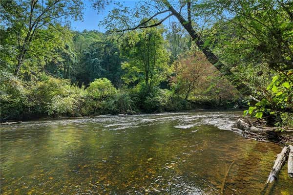 195 RIVER ST, ELLIJAY, GA 30540, photo 3 of 59