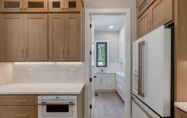 Cumming, Georgia, 30041, United States, 4 Bedrooms Bedrooms, ,5 BathroomsBathrooms,Residential,Active,1945845