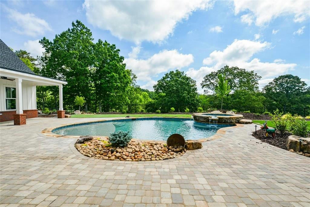 Waleska, Georgia, 30183, United States, ,5 BathroomsBathrooms,Residential,Active,1704235
