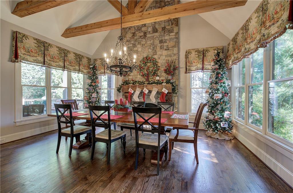 Canton, Georgia, 30114, United States, 6 Bedrooms Bedrooms, ,5 BathroomsBathrooms,Residential,Active,2009423