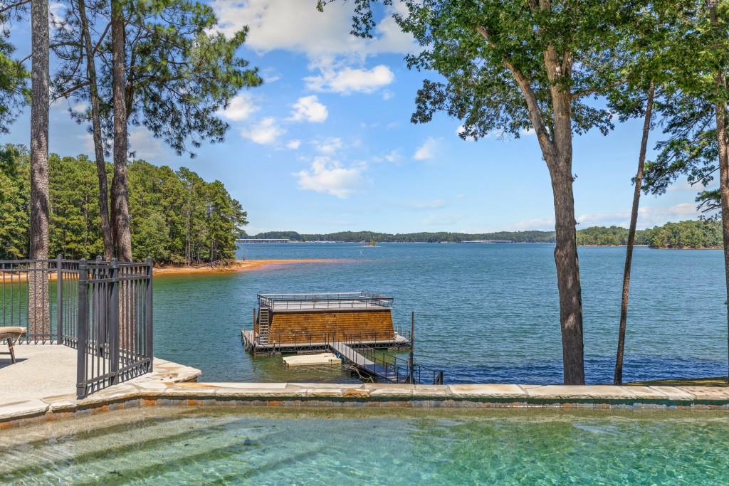 Flowery Branch, Georgia, 30542, United States, 4 Bedrooms Bedrooms, ,8 BathroomsBathrooms,Residential,Active,1929460