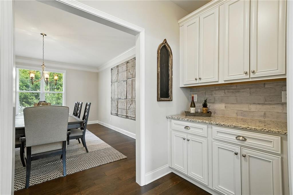 Canton, Georgia, 30115, United States, 7 Bedrooms Bedrooms, ,4 BathroomsBathrooms,Residential,Active,1936414