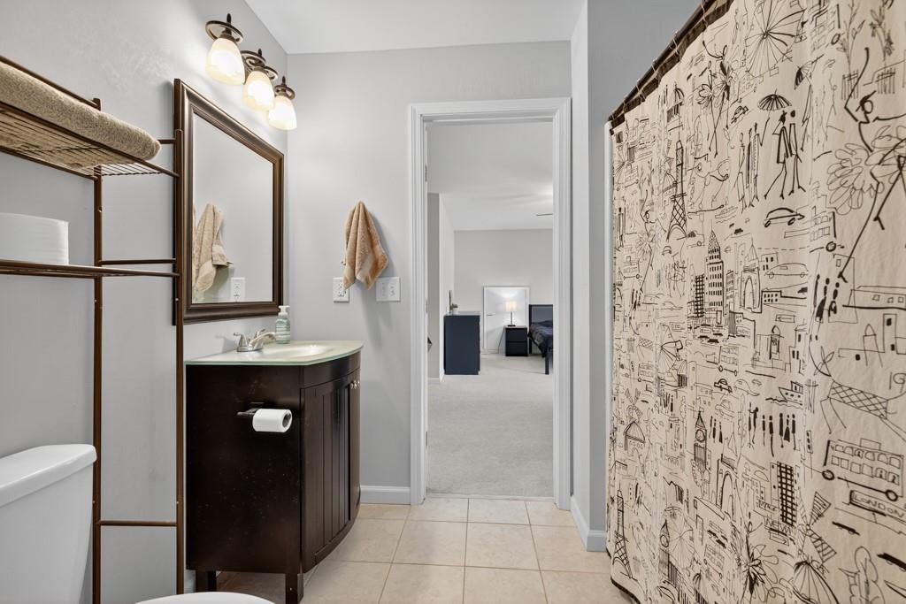 Flowery Branch, Georgia, 30542, United States, 6 Bedrooms Bedrooms, ,6 BathroomsBathrooms,Residential,Active,1897984