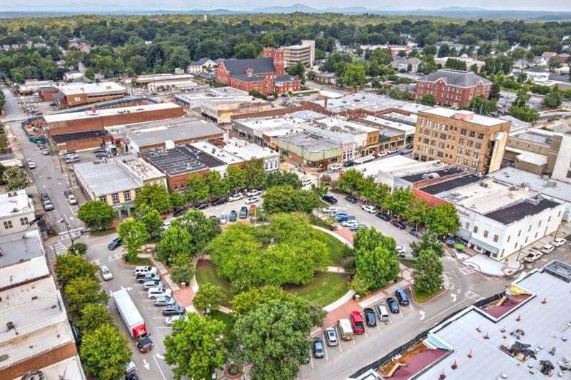 Gainesville, Georgia, 30506, United States, 4 Bedrooms Bedrooms, ,5 BathroomsBathrooms,Residential,Active,1993964