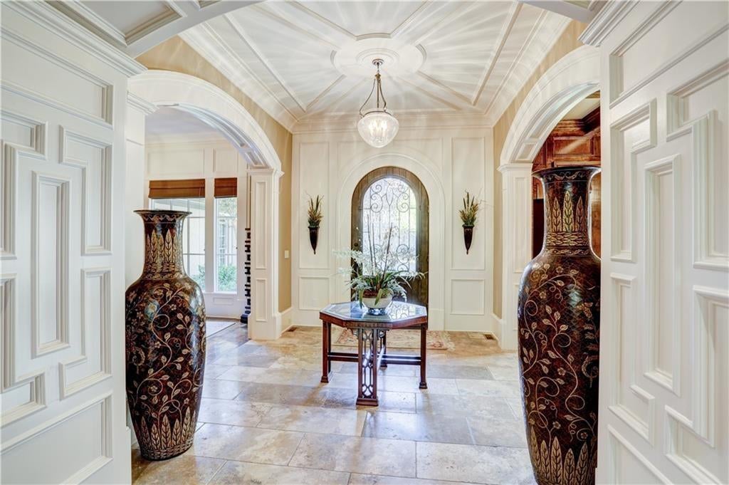 Atlanta, Georgia, 30339, United States, 5 Bedrooms Bedrooms, ,7 BathroomsBathrooms,Residential,Active,1936121