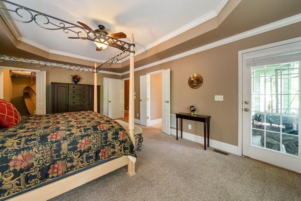 Ellijay, Georgia, 30536, United States, 3 Bedrooms Bedrooms, ,3 BathroomsBathrooms,Residential,Active,1953416