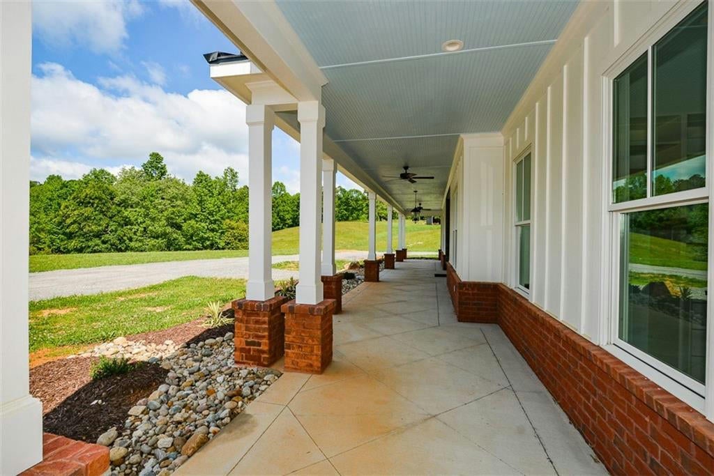 Waleska, Georgia, 30183, United States, ,5 BathroomsBathrooms,Residential,Active,1704235